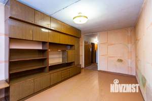 3-к квартира, вторичка, 58м2, 3/10 этаж