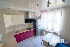 2-к квартира, вторичка, 68м2, 6/23 этаж