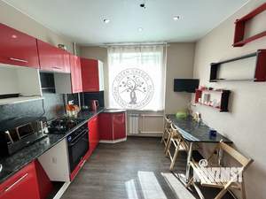 4-к квартира, вторичка, 77м2, 3/9 этаж