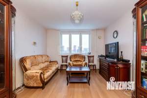 2-к квартира, вторичка, 72м2, 10/16 этаж