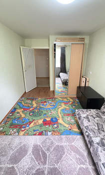 2-к квартира, вторичка, 43м2, 1/5 этаж
