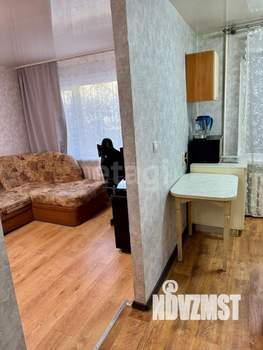 2-к квартира, вторичка, 42м2, 1/5 этаж