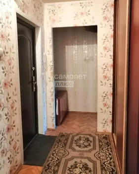 2-к квартира, вторичка, 43м2, 1/9 этаж
