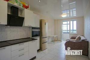 2-к квартира, вторичка, 59м2, 8/32 этаж