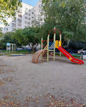 4-к квартира, вторичка, 76м2, 9/9 этаж