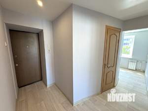 2-к квартира, вторичка, 39м2, 5/5 этаж