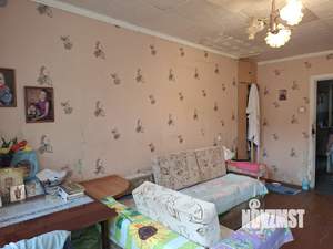 3-к квартира, вторичка, 58м2, 1/5 этаж