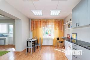 3-к квартира, вторичка, 72м2, 1/16 этаж