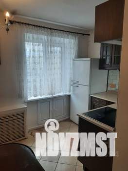 2-к квартира, вторичка, 61м2, 8/9 этаж