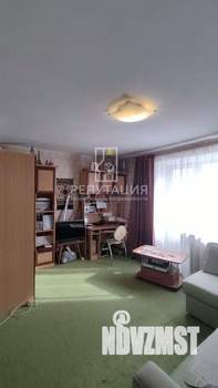 3-к квартира, вторичка, 55м2, 9/9 этаж