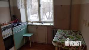 2-к квартира, вторичка, 44м2, 3/5 этаж