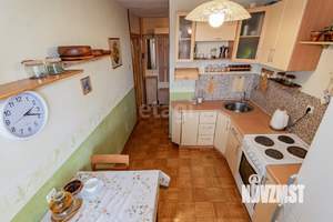2-к квартира, вторичка, 49м2, 8/10 этаж