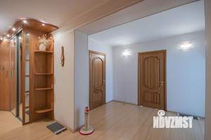 3-к квартира, вторичка, 115м2, 1/12 этаж
