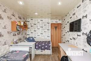 3-к квартира, вторичка, 58м2, 9/9 этаж