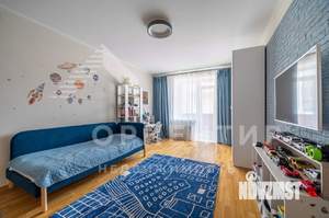 4-к квартира, вторичка, 163м2, 6/10 этаж