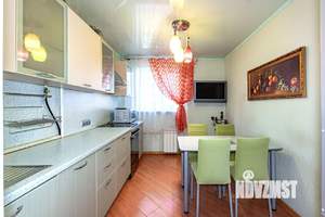 3-к квартира, вторичка, 58м2, 8/9 этаж