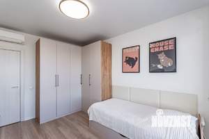 2-к квартира, вторичка, 56м2, 22/25 этаж