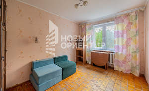 3-к квартира, вторичка, 64м2, 1/10 этаж