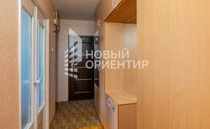 3-к квартира, вторичка, 64м2, 1/10 этаж