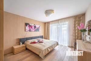 4-к квартира, вторичка, 131м2, 6/10 этаж