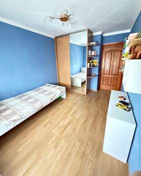 3-к квартира, вторичка, 58м2, 8/9 этаж