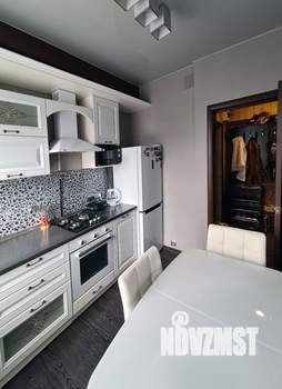 3-к квартира, вторичка, 64м2, 6/6 этаж
