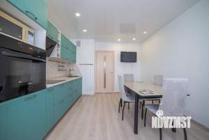2-к квартира, вторичка, 61м2, 15/18 этаж