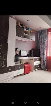 3-к квартира, вторичка, 58м2, 9/9 этаж