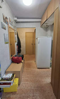 2-к квартира, вторичка, 43м2, 1/9 этаж