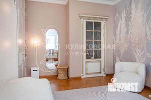 3-к квартира, вторичка, 141м2, 2/7 этаж