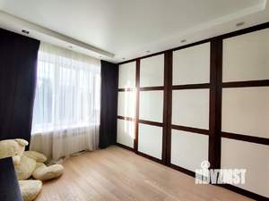 4-к квартира, вторичка, 95м2, 4/5 этаж