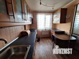 3-к квартира, вторичка, 65м2, 4/10 этаж