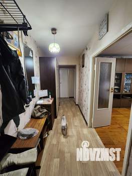 3-к квартира, вторичка, 61м2, 6/10 этаж