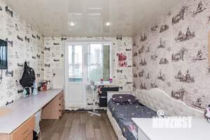 3-к квартира, вторичка, 58м2, 9/9 этаж