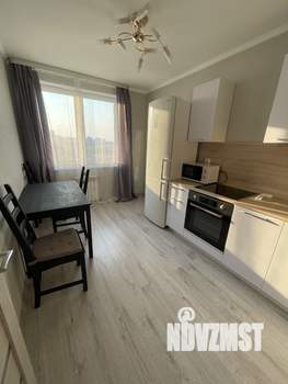 3-к квартира, вторичка, 65м2, 11/37 этаж