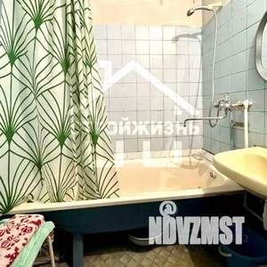 3-к квартира, вторичка, 63м2, 3/10 этаж