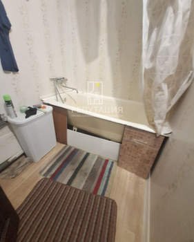 2-к квартира, вторичка, 42м2, 1/5 этаж