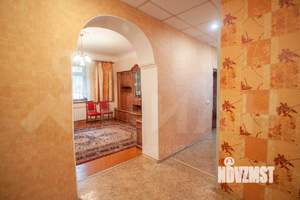 3-к квартира, вторичка, 70м2, 1/2 этаж