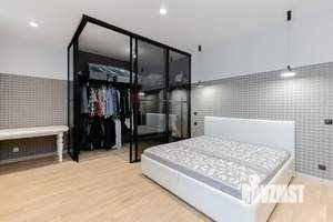 3-к квартира, вторичка, 135м2, 3/9 этаж