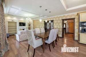 3-к квартира, вторичка, 111м2, 3/10 этаж