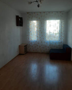 2-к квартира, вторичка, 59м2, 1/3 этаж