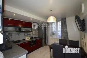 3-к квартира, вторичка, 76м2, 1/18 этаж