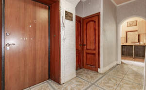 3-к квартира, вторичка, 70м2, 1/4 этаж