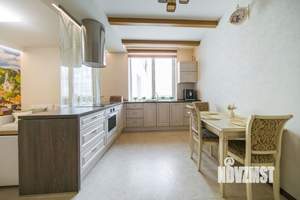 4-к квартира, вторичка, 136м2, 29/30 этаж