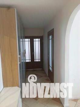 2-к квартира, вторичка, 61м2, 8/9 этаж
