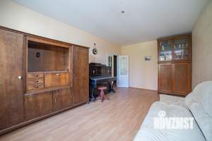 2-к квартира, вторичка, 62м2, 2/10 этаж