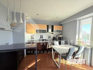2-к квартира, вторичка, 66м2, 10/16 этаж