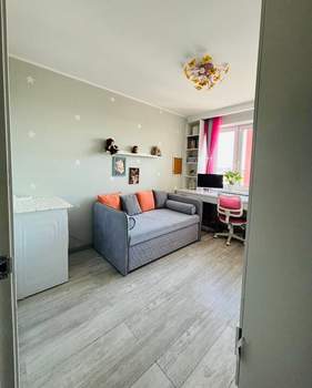2-к квартира, вторичка, 34м2, 10/16 этаж