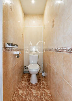 3-к квартира, вторичка, 60м2, 8/9 этаж