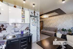 3-к квартира, вторичка, 56м2, 4/5 этаж